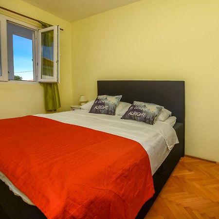 Apartments Ercegovic 罗戈兹尼察 外观 照片