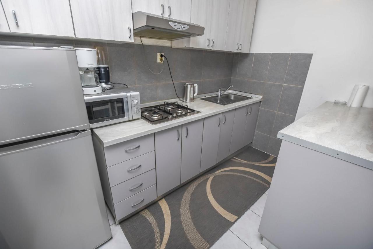 Apartments Ercegovic 罗戈兹尼察 外观 照片